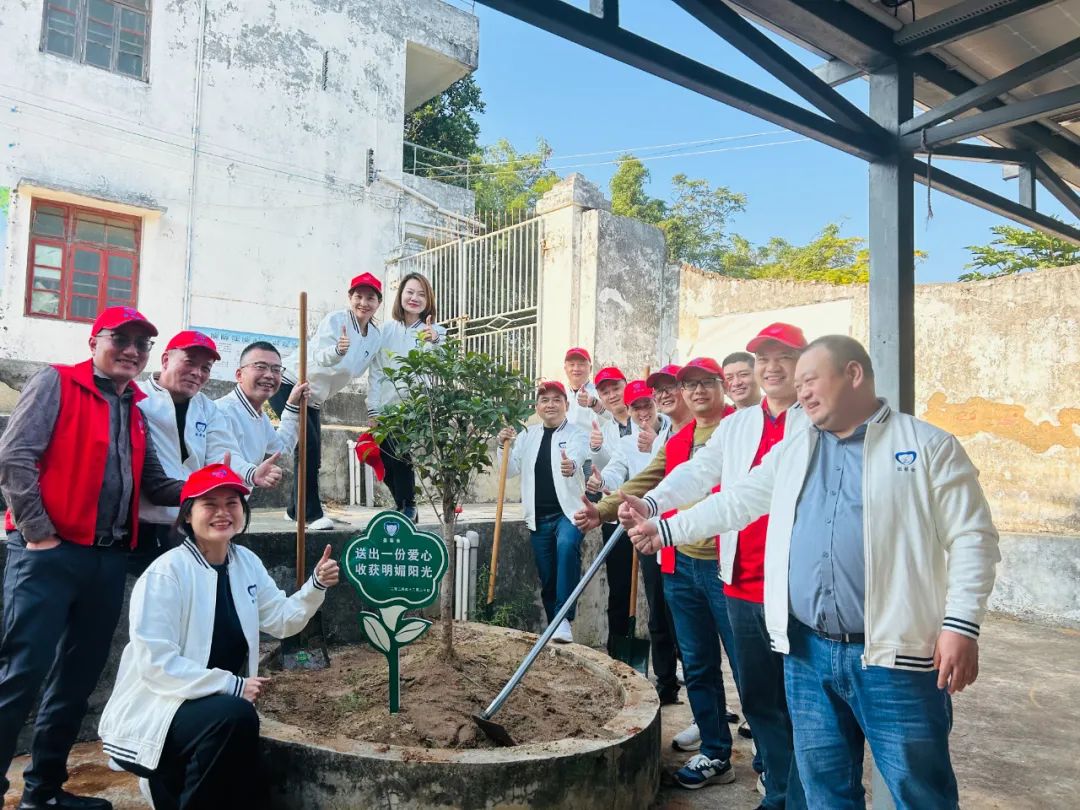 yingjijin-3.jpg yingjijin-3.jpg